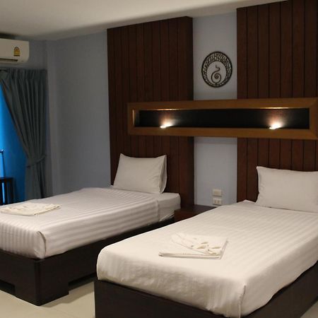 Cokoon Deva Patong Hotel Bagian luar foto