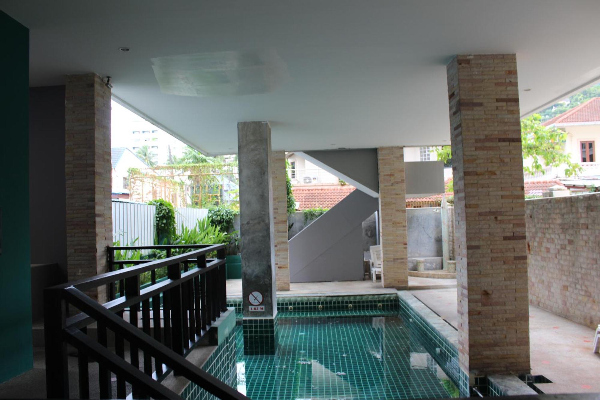 Cokoon Deva Patong Hotel Bagian luar foto